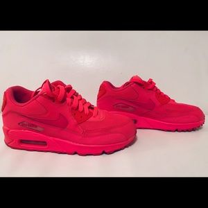 Nike Air Max 90 Sneakers